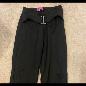 EDIKTED BLACK BUCKLE LEGGINGS !